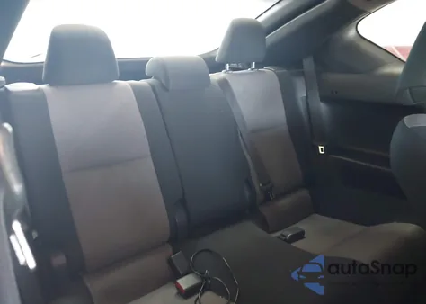 2015 Scion Tc z USA, uszkodzony, nr VIN JTKJF5C70F3090842